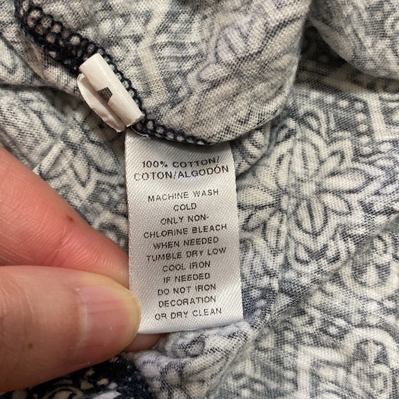 Loft Geometric Tank Top - Picture 4 of 5